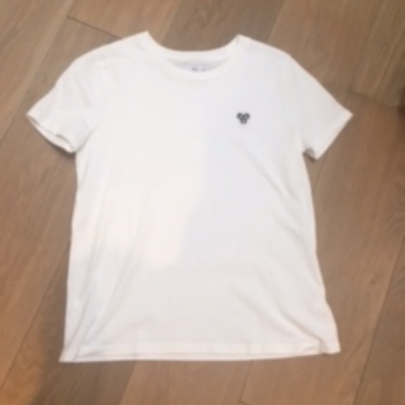 Aritzia White T-Shirt - Picture 4 of 5